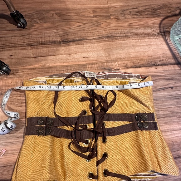 DITD underbust Corset yellow. - Picture 3 of 6